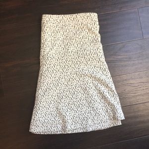 A line skirt